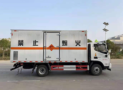 马村爆破器材运输车